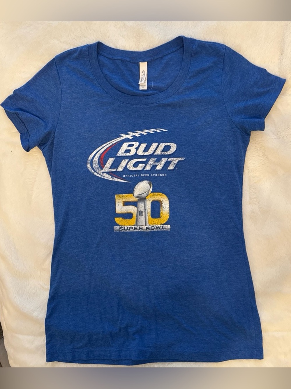 Women’s Bud Light Super Bowl 50 T-shirt Size M 🍺